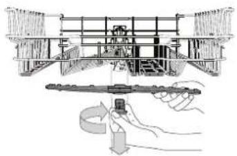 HOTPOINT HIS 3010 - CLEANING THE SPRAY ARMS - 1
