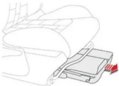 Line drawing of a car seatbelt with a red directional arrow indicating movement (no text or symbols)