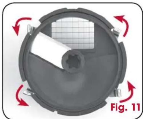 Kambrook X Blade Pro KSB100 - To Detach the Cubic Attachment - 4