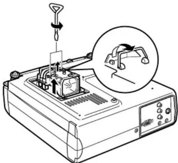 EPSON EMP-710 - Replacing the Lamp - 2