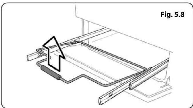 Technical line drawing of a mechanical assembly with a highlighted component and arrow indicator (no text or symbols)