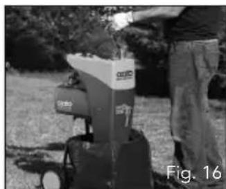 Ozito SSH-240 - Shredding - 3