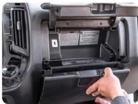 Stinger SR-GM14H - Part Three: Glove Box Removal (Optional) - 3