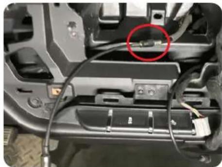 Stinger SR-GM14H - Part Five: Vehicle Side Plug Relocation and Antenna Adapter - 3