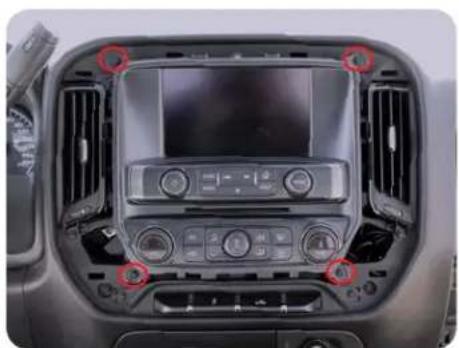 Stinger SR-GM14H - Part One: Center Dash Disassembly - 2