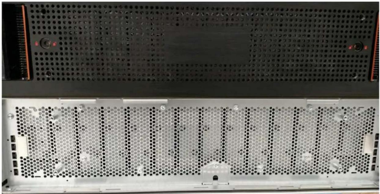 QUANTUM Xcellis QXS-424 - Removing a 5U84 Bezel - 5