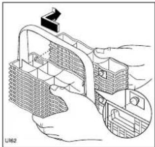 Technical line drawing of a mechanical assembly with internal components and a close-up view (no text or symbols).