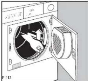 Zanussi-Electrolux TDE4234W - Cleaning the filters - 3