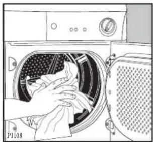 Zanussi-Electrolux TDE4234W - Load the laundry - 2