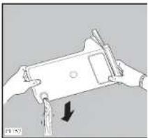 Zanussi-Electrolux TCE7127W - Emptying the water reservoir - 2