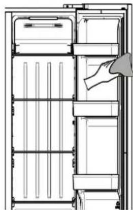 Milectric AMR-529A - Door seals cleaning - 1