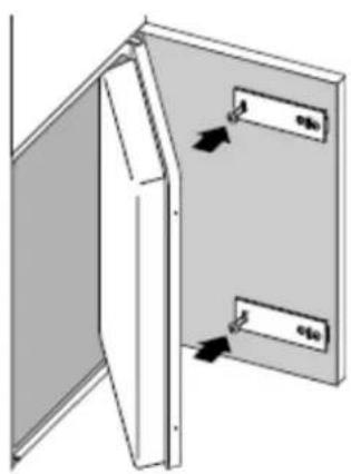 BAUMATIC BV12.5 - Installing the Décor Door to your Freezer - 2