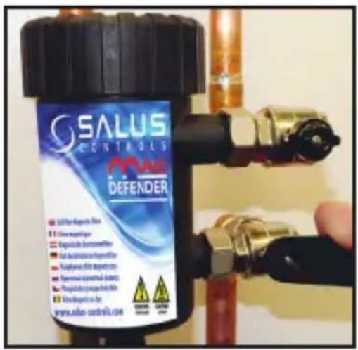 SALUS CONTROLS DEFENDER Self-Integrinol Sire 1.0 mm expeller Expedite thermocelliter Rad leucineverhmpeller Kaplycech dlt expeller Terminal universal bactc Proprietor expertid dlt Stückgangs in for www.salus-controll.com