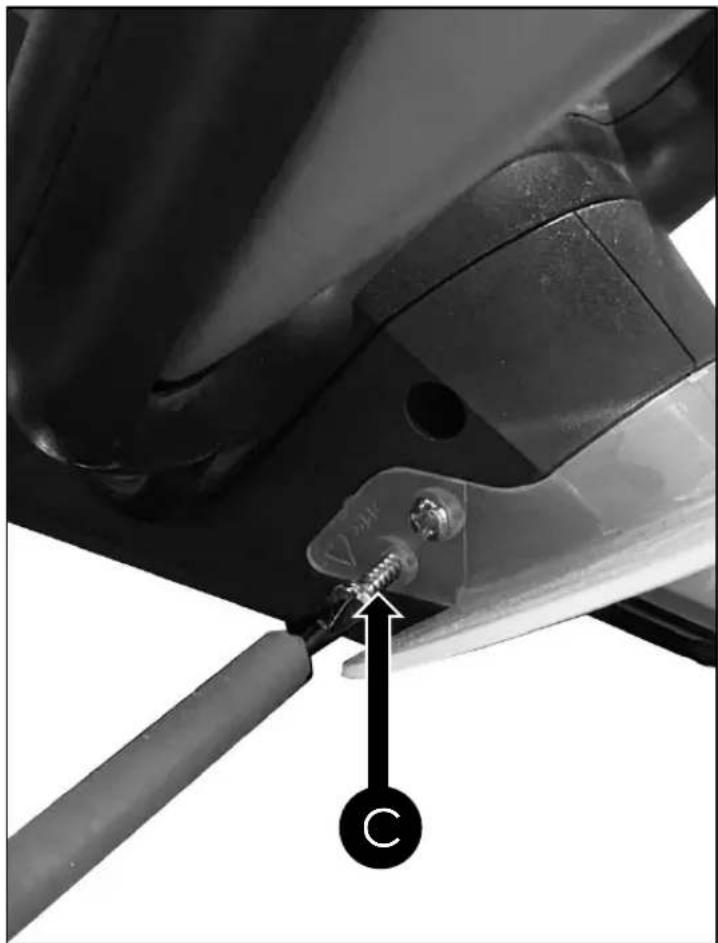 HYUNDAI HYHT680E - STEP 1 : Attach The Safety Guard - 3