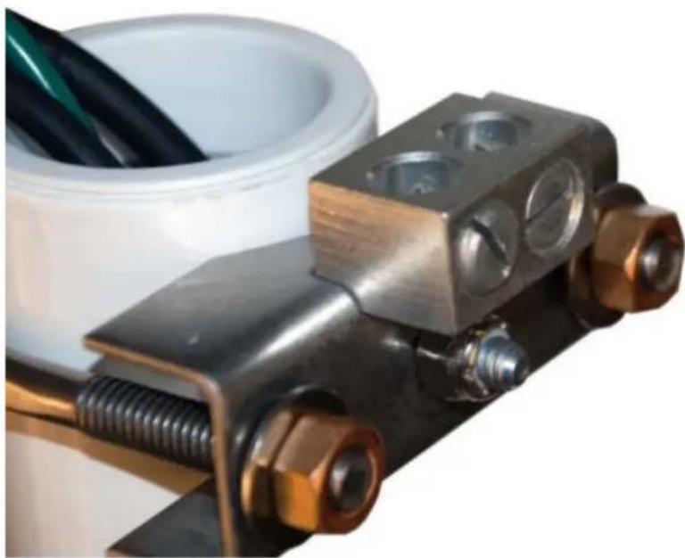 RAIN BIRD WS-PRO2 - Lightning rod installation - 1