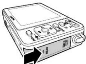SANYO VPC-E1075 - Inserting the Battery - 5