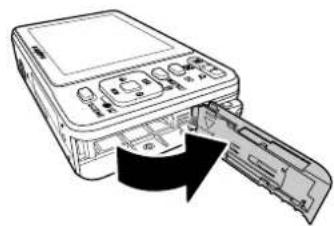 SANYO VPC-E1075 - Inserting the Battery - 2
