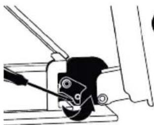 GRUNDIG GEBM12300WC - Removing the oven door - 4