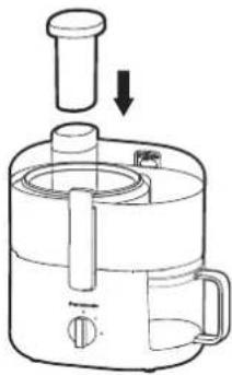 PANASONIC MJ-CS100 - Place the ingredients one by one into the feeding tube, then press the feeding pusher slowly. - 1