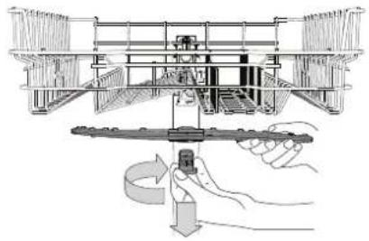 HOTPOINT HFO 3T241 WFG X - CLEANING THE SPRAY ARMS - 1