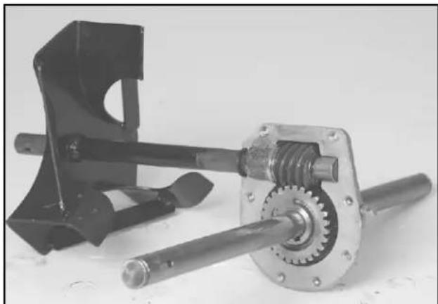 TORO 38062 - AUGER GEARBOX DISASSEMBLY / SERVICE - 3