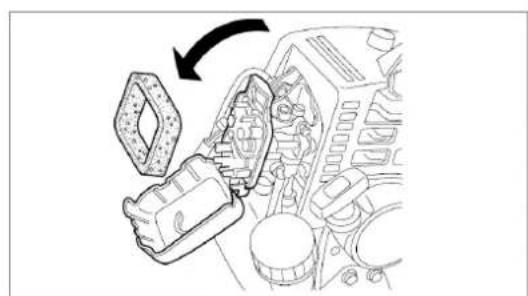 Maruyama MS050 - Cleaning of air cleaner - 1
