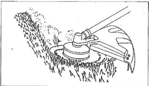 Maruyama BCF500H - Mowing - 1