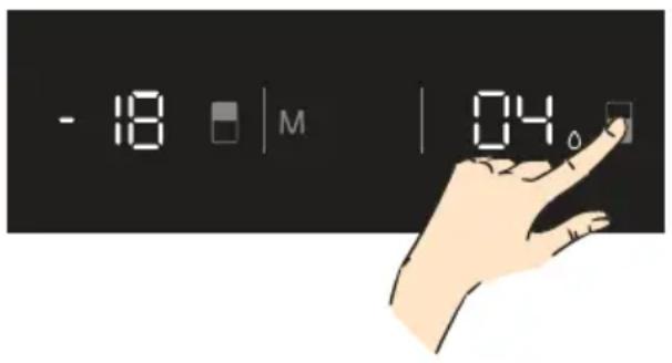 - 18 M 04.