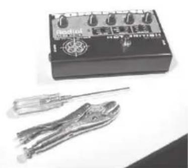Radial Engineering Tonebone Hot British - Disassembly - 1