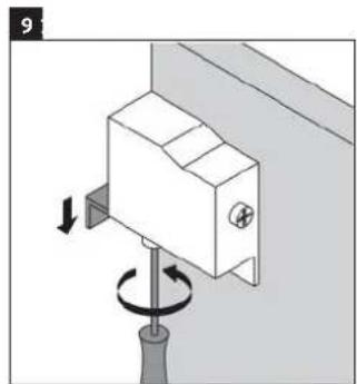 Mechanical assembly diagram showing a rotating component with directional arrows (no text or symbols)