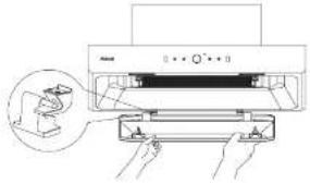 Diagram showing printer operation with hand placement and magnified view of the printer's internal structure