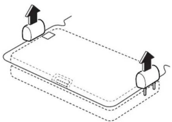 MAZDA MVP (2003) - Raising the third-row seat upright for road use - 1