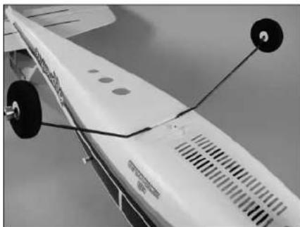 E-flite Apprentice 15e PNP - E-tips - 2
