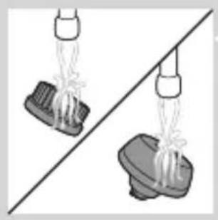 PHILIPS Series 5000 S5080 - Cleaning the cleansing brush attachment - 1
