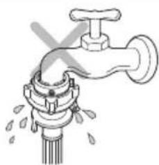 Illustration of a faucet with water splashing (no text or symbols)