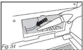 Caple TDF200 - • CLEANING THE CONDENSER HOUSING - 3