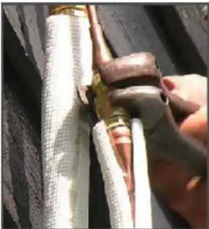 Anslut 417-030 - Installing the refrigerant pipes - 2