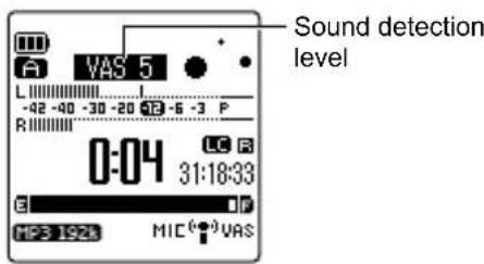 Sound detection level VAS 5 L -42 -40 -30 -20 18 -6 -3 P R 0:04 31:18:33 E MP3 192k MIC(+)VAS
