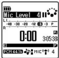 Mic Level 4 L1 -40 -30 -20 -12 -6 -3 P R 0:00 3:05:38 E PCM 44.1k MIC(●) 4
