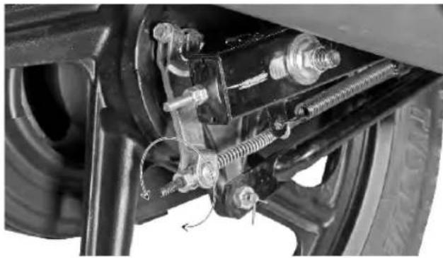 TVS Star City Plus (2014) - Rear brake - 2