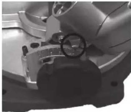 Meec Tools 242-106 - FINE-ADJUSTMENT OF THE 45° ANGLE - 2