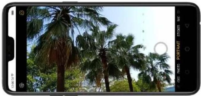OPPO Realme 2 Pro - Switch the cameras. Click - 6