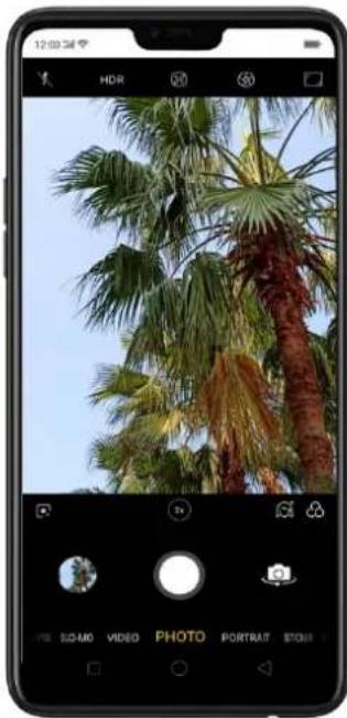 OPPO Realme 2 Pro - Switch the cameras. Click - 3