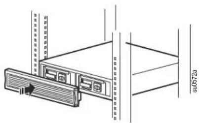 APC SMX040 - Four-post rack installation - 6