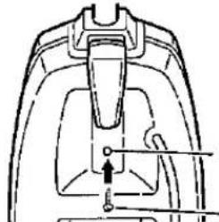 SANYO SC-U11 MA - ATTACHING THE HANDLE TO THE VACUUM CLEANER - 2