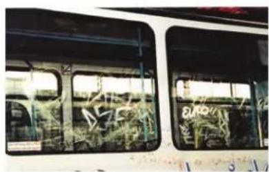 3M 471 - Easy, Cost-Effective Graffiti Removal - 3