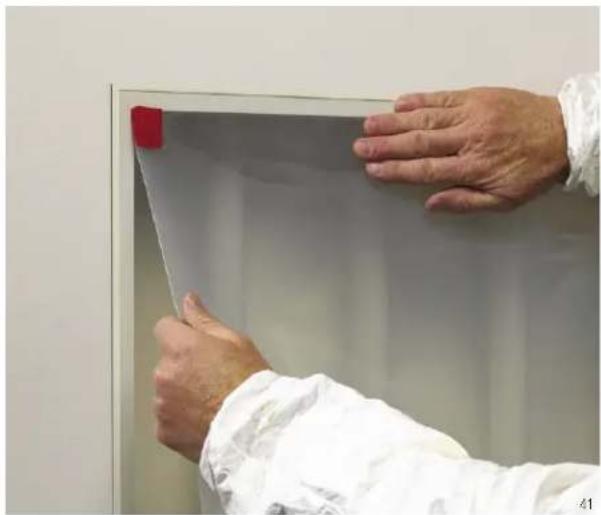 3M 471 - Reliable Protection Against Paint Overspray - 1