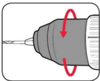 Ozito PXBDS-220 - Installing a Drill Bit - 3