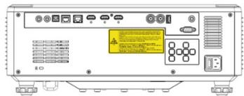 OPTOMA ZK810T - Emplacement de l'étiquette - 6
