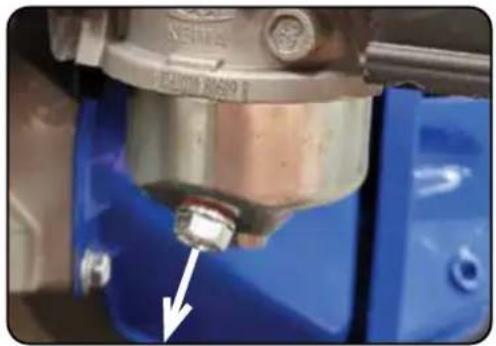 DuroMax XP702HP - Shut fuel valve OFF - 1